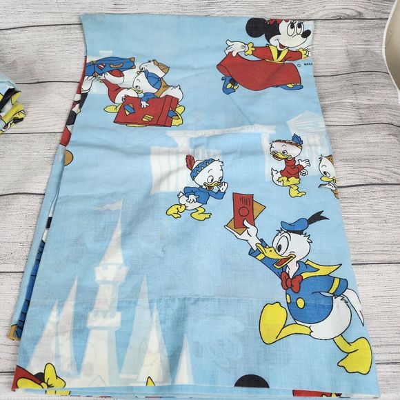 Vtg 80s Disney Frontierland Twin Sheet Set Mickey Mouse Donald Minnie Pluto - Picture 9 of 12